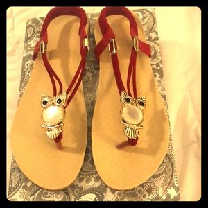 Red Owl Sandals